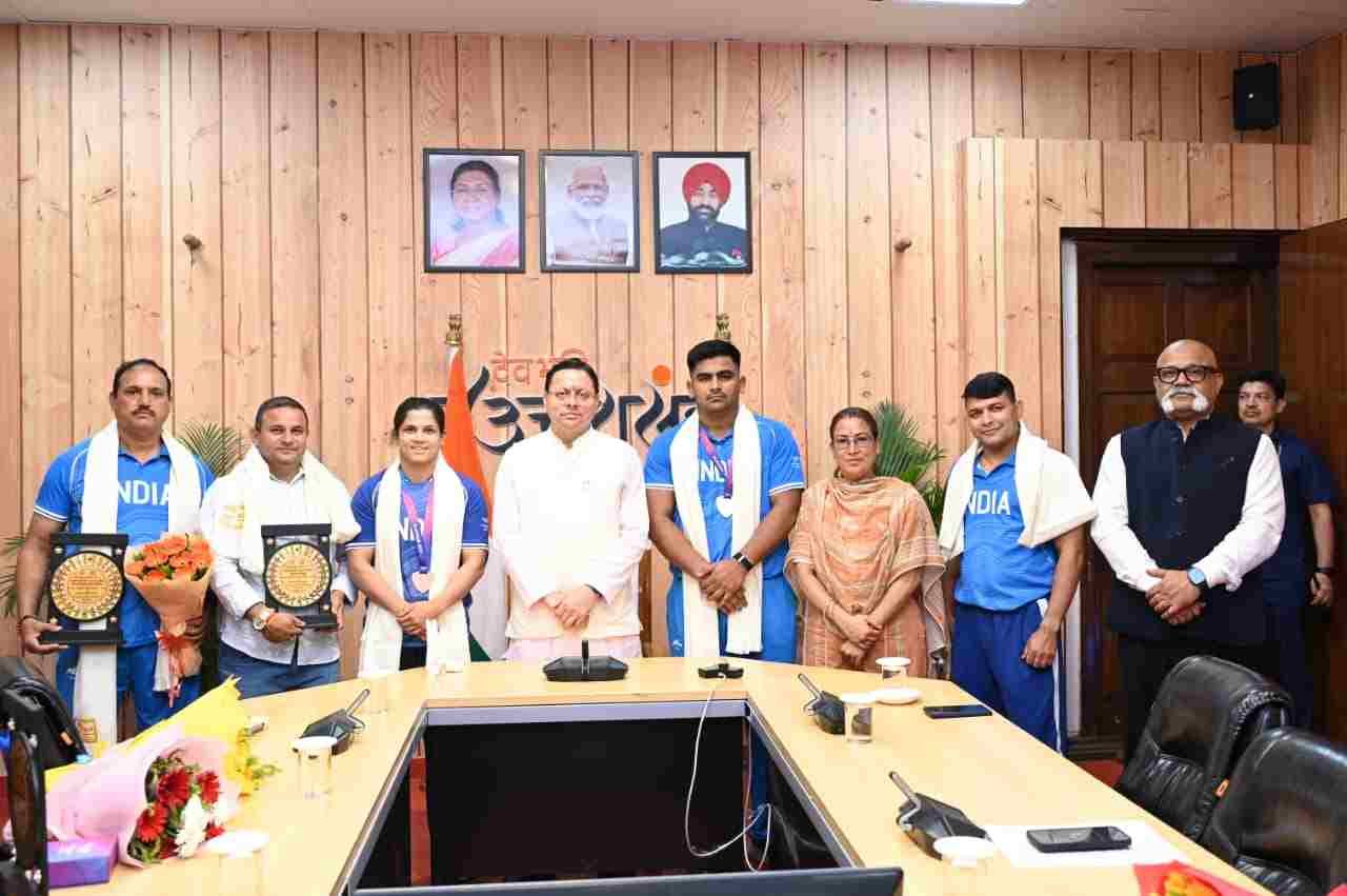 बिग ब्रेकिंग:- कॉमनवेल्थ गेम्स 2026 के उत्तराखंड के पदक विजेताओं और प्रशिक्षकों को मुख्यमंत्री धामी ने किया सम्मानित